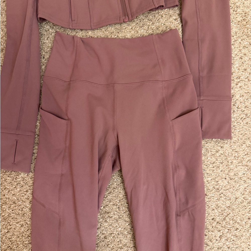 Fabletics Set - image 2